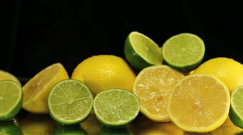 Thực phẩm nào giúp giảm đau cổ họng tốt?