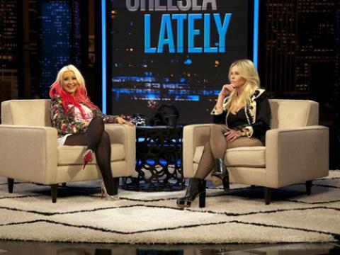 Christina Aguilera tuyên bố ghét mặc nội y