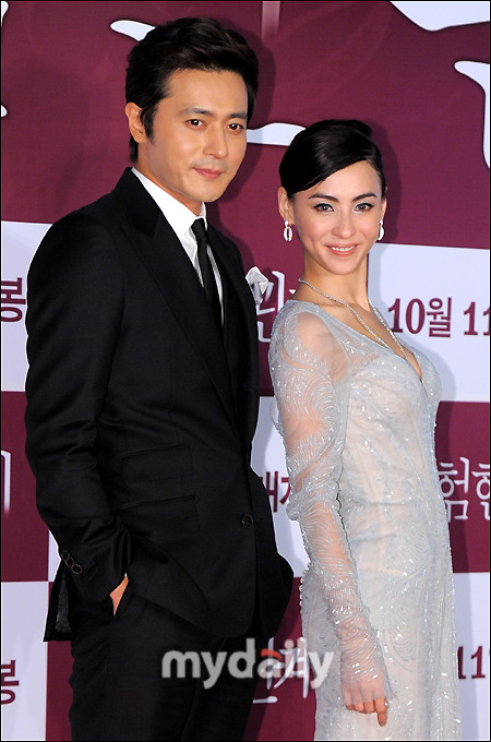 vo-ang-dong-gun-di-xem-phim-19-cua-chong Vợ Jang Dong Gun đi xem phim 19+ của chồng