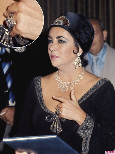 Minh tinh Elizabeth Taylor