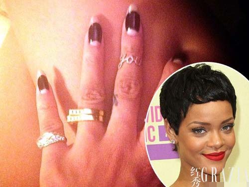 Những mẫu nail độc đáo của siêu sao