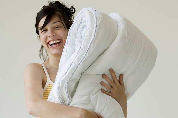Những mối nguy hại này sẽ xảy ra nếu bạn không thường xuyên thay giặt chăn, ga, gối