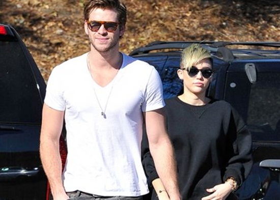 Rộ tin Liam phụ bạc Miley, hẹn hò hot girl tóc vàng