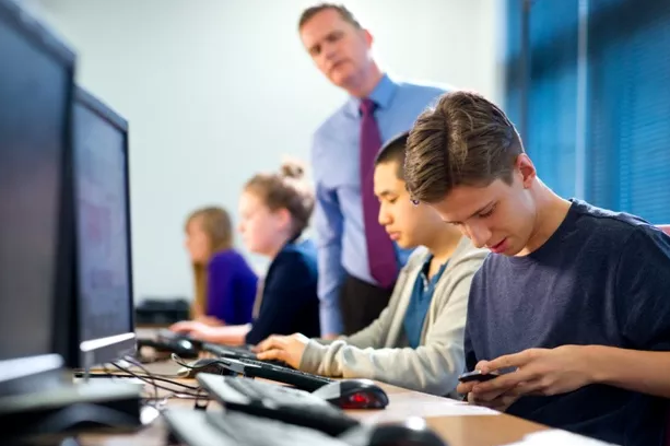 Chương trình Tin tức thứ Sáu, 26/03/2021