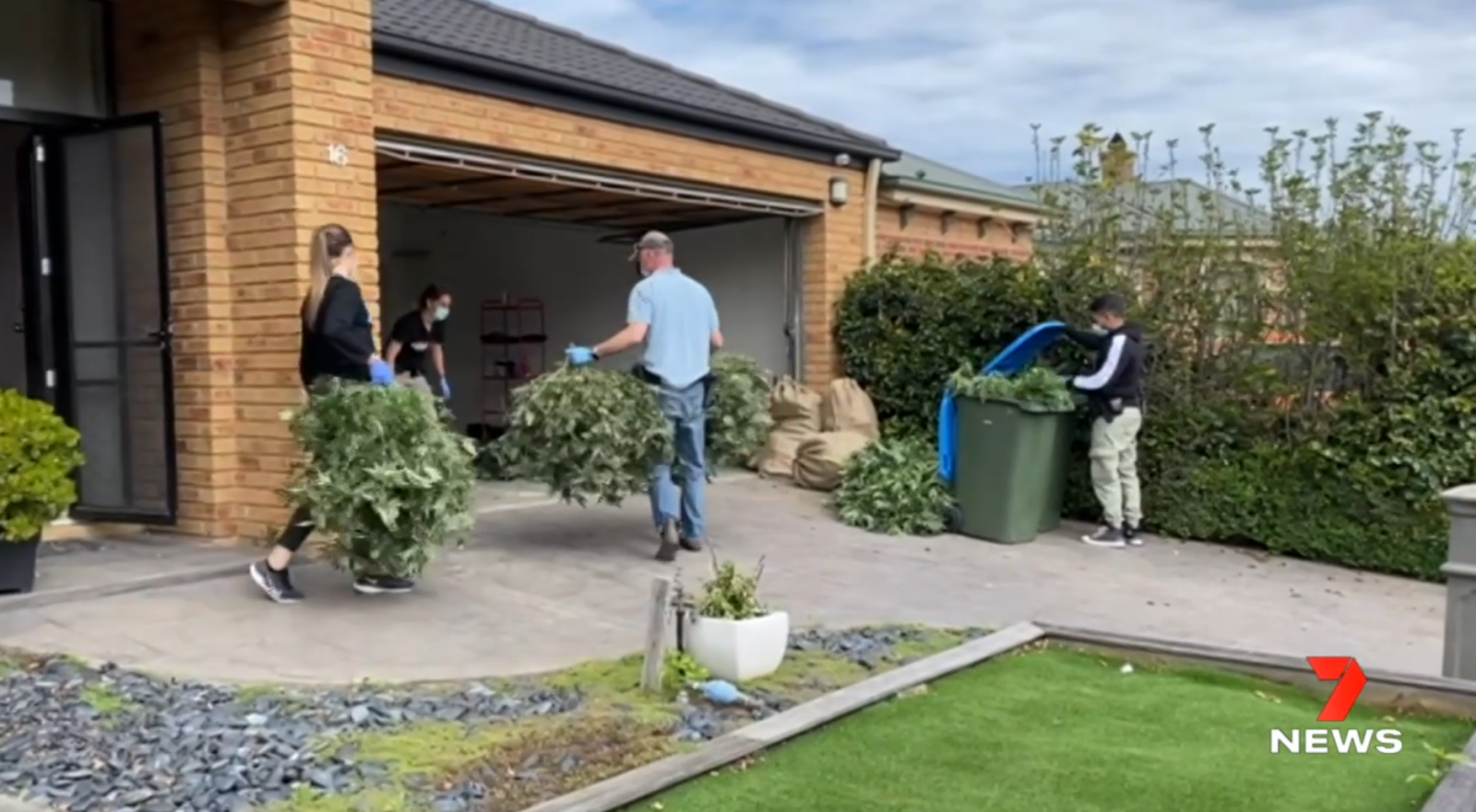 Chương trình Tin tức thứ Tư, 17/11/2021